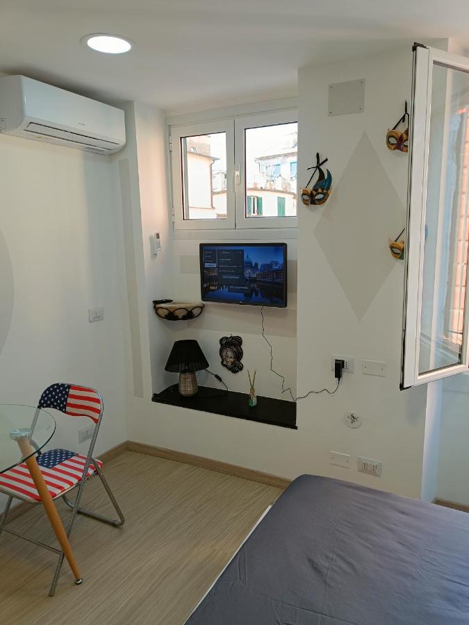 Le Maschere Di Palazzo Rosso. Apartment Genoa Bagian luar foto