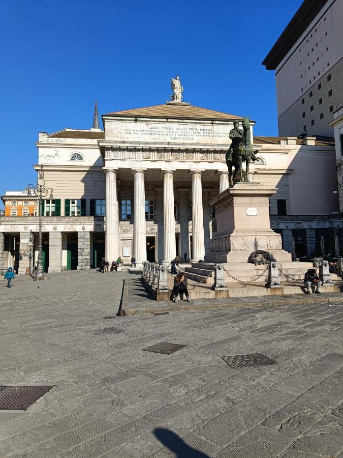 Le Maschere Di Palazzo Rosso. Apartment Genoa Bagian luar foto