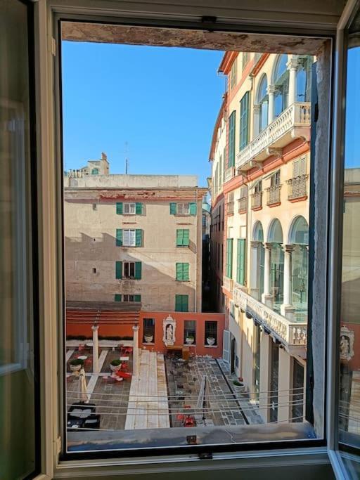 Le Maschere Di Palazzo Rosso. Apartment Genoa Bagian luar foto