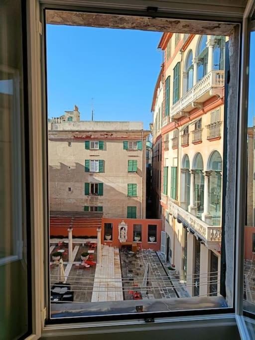 Le Maschere Di Palazzo Rosso. Apartment Genoa Bagian luar foto